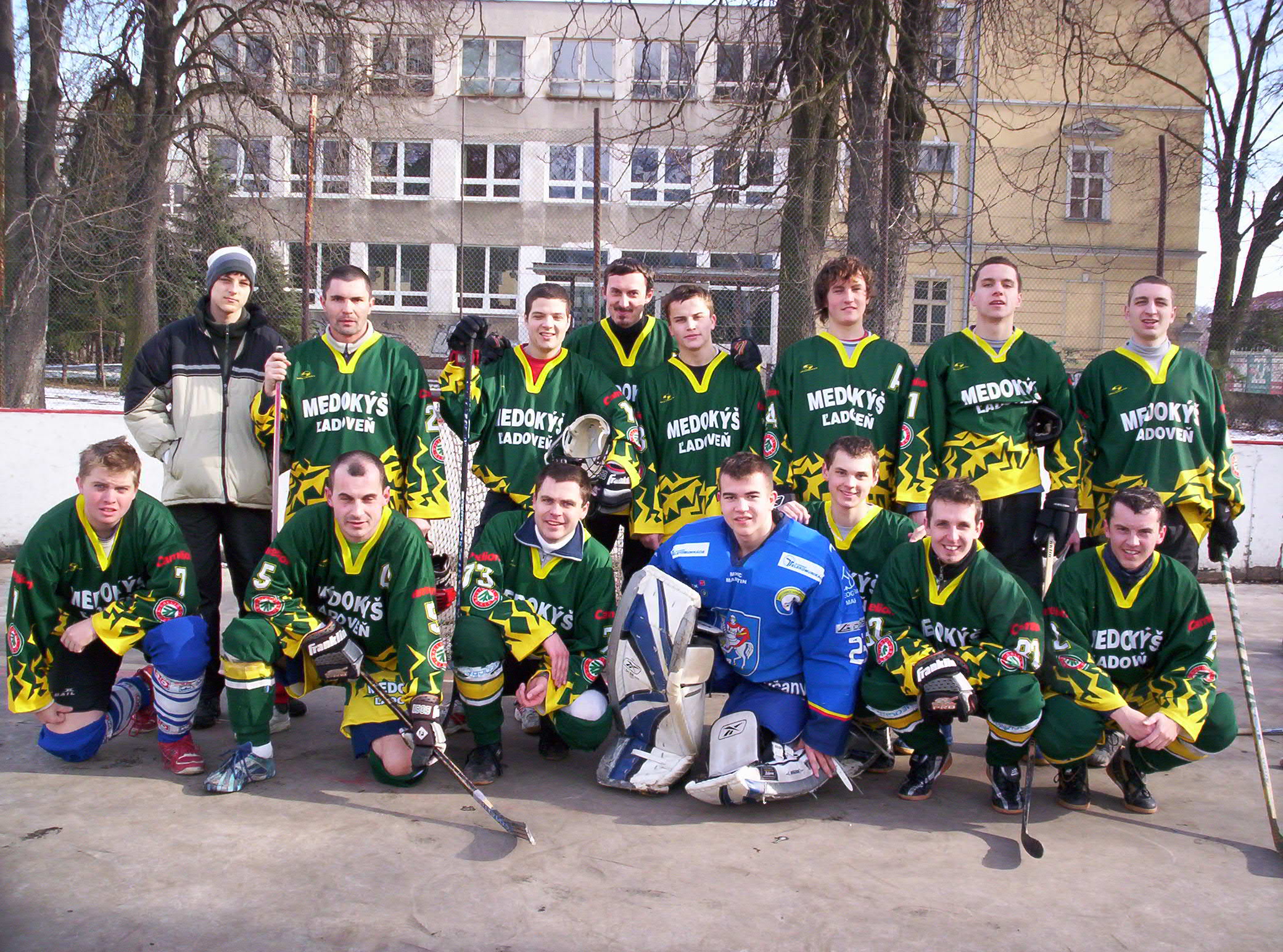 hokejbal203.jpg